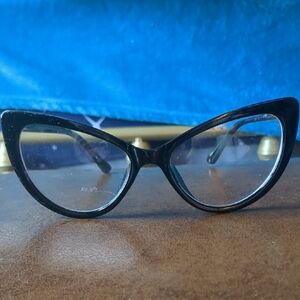 Vintage Style Black Cat-Eye Glasses